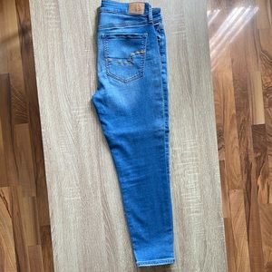 American Eagle Super Stretch Hi-Rise Jegging Crop